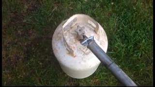 How to Open a Propane Tank Without Blowing Yourself Up