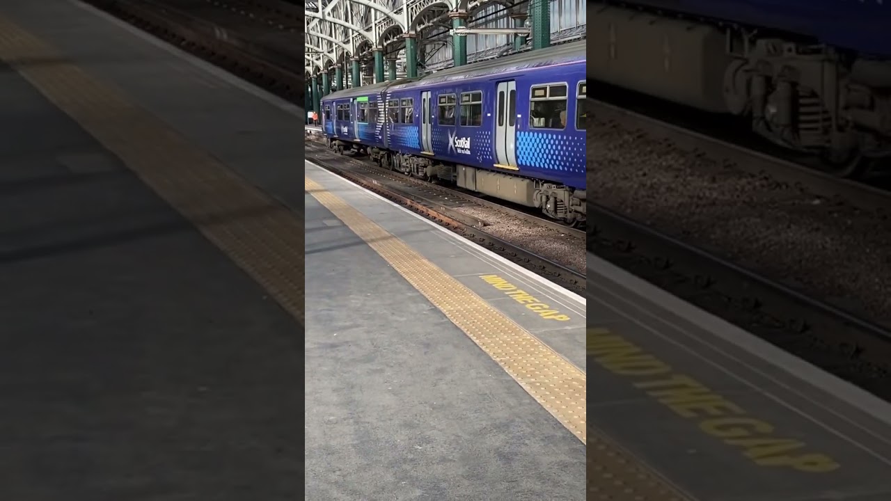 318257 leaves Glasgow Central