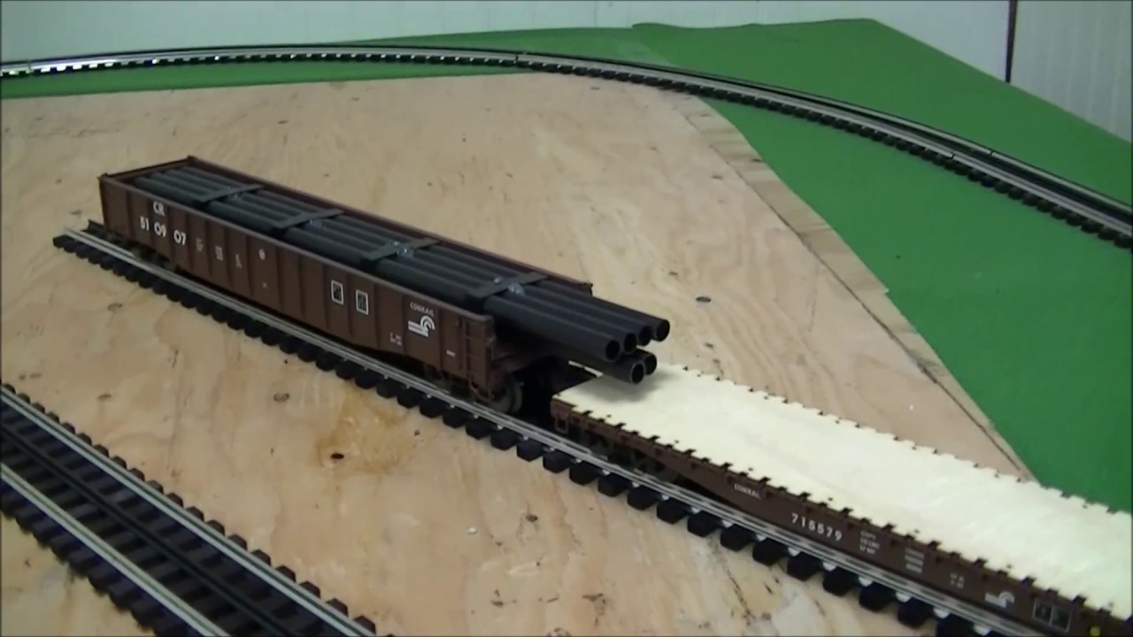 Reviewing the Lionel Gondola & Flat Car 2 pack Set O Gauge YouTube