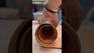 Creating a planner cover in 60 seconds 🔨 #leathercraft #handmade #leatherwork