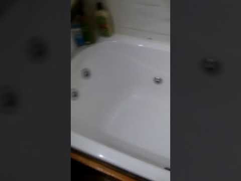 Video: ¿Cómo bajo el estabilizador en mi jacuzzi?