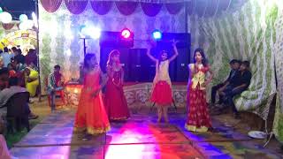 Pram Ratan dhan payo group dance screenshot 4