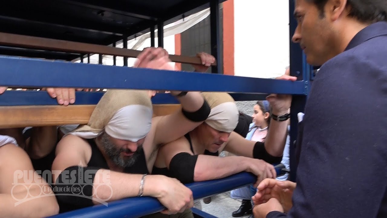 Segundo Ensayo Costaleros de los Gitanos 2025. Paso de Cristo.