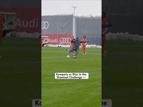 KOMPANY Showing Díaz How It's Done 😉🎯