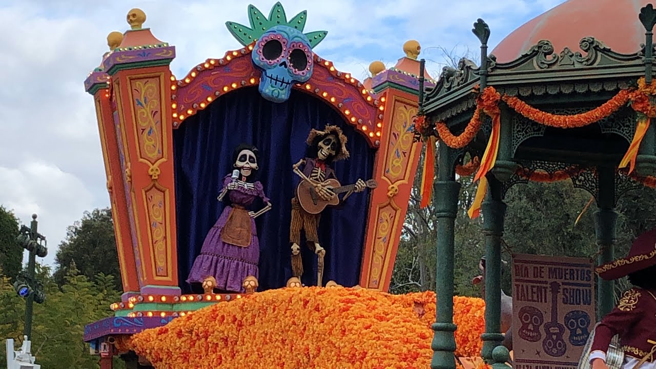 Coco in Magic Happens Parade