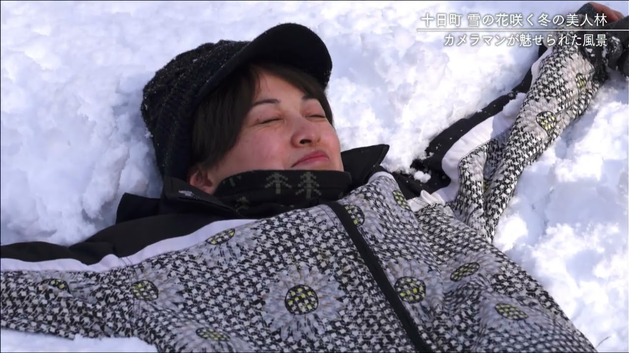 カメラマンが魅せられた“雪の花”咲く『冬の美人林』新潟県十日町市