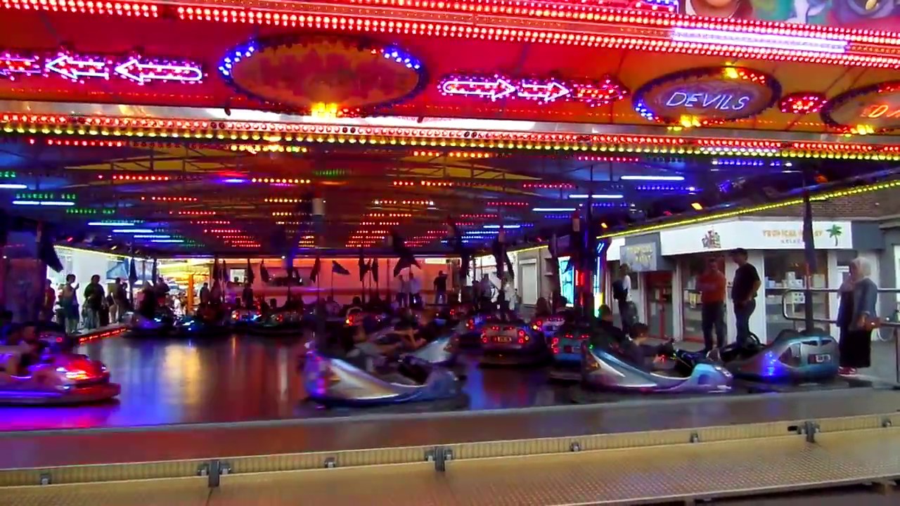 Autoscooter Sound Machine Kermis Geleen 2016 YouTube YouTube