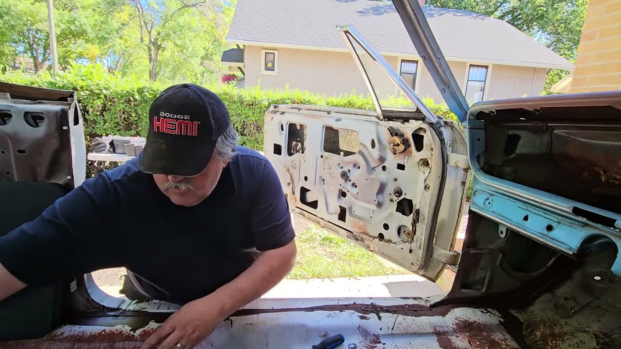 1966 Chevrolet Impala SS L Door Windows Removal