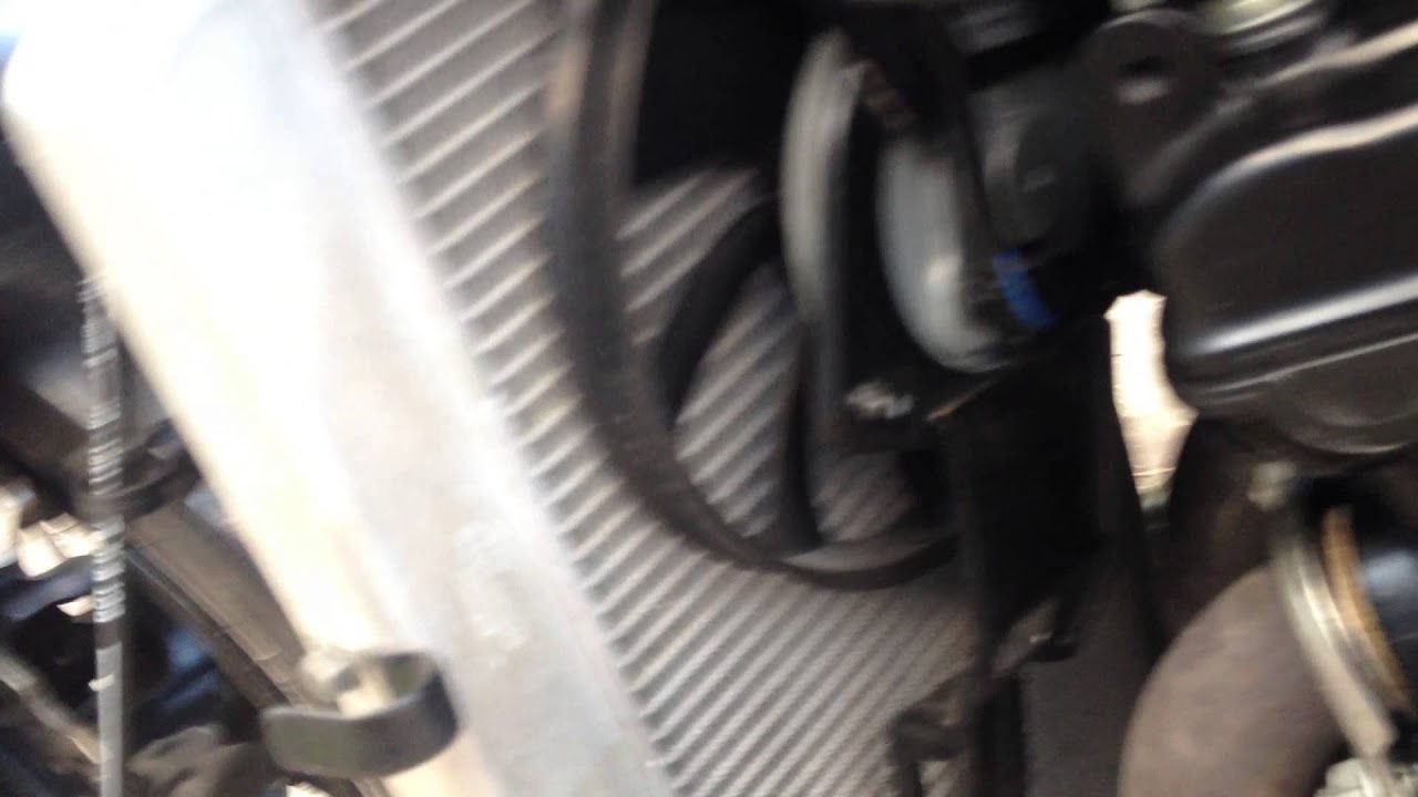 щелчки в двигателе мотоцикла Kawasaki zx-10r 2010 - YouTube