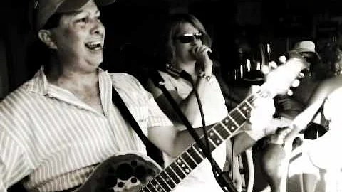 Indigo Girls Cover: Featuring Chris and Cathy Forr...