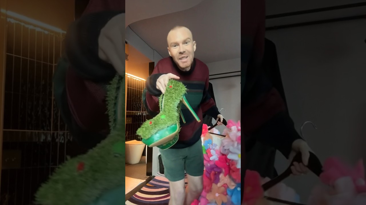 RATE MY OUTFIT OUT OF 10??? 🤭💙  