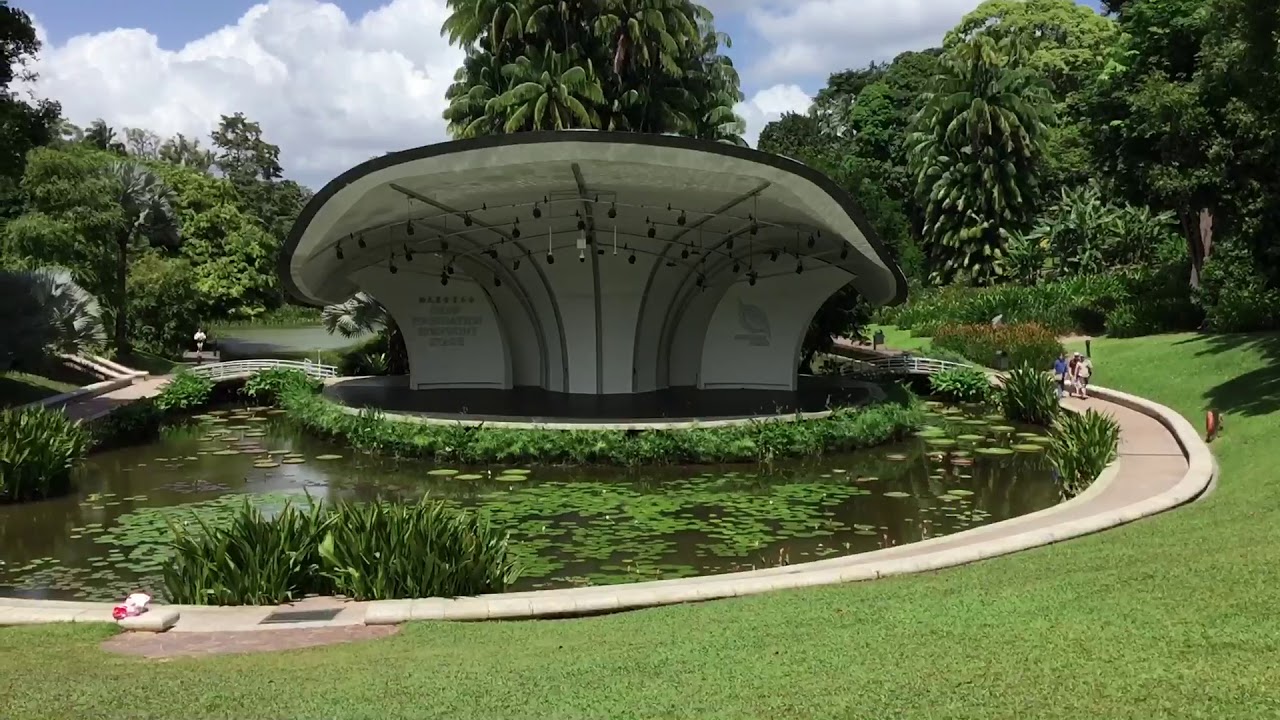 Symphony stage botanic garden sg - YouTube