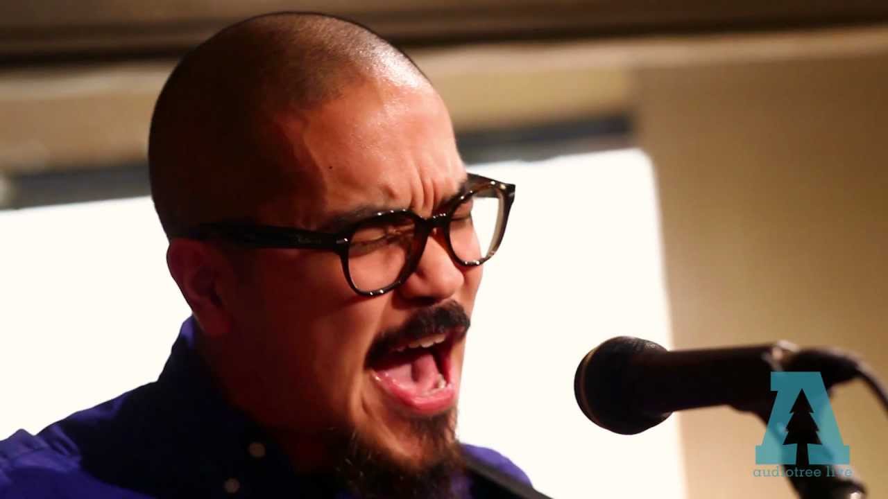 YouTubeでKoji - Chasing A Ghost - Audiotree Liveを視聴 YouTubeでKoji - Chasing A Ghost - Audiotree Liveを視聴