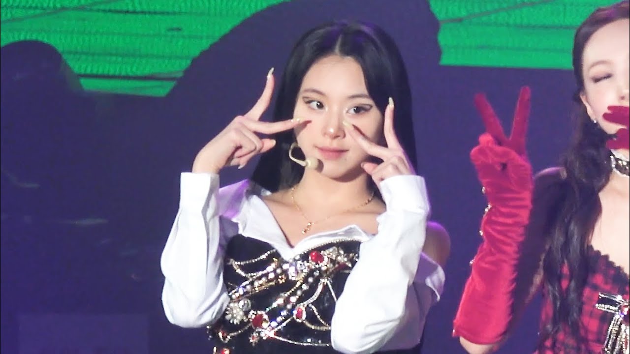 [4k] 211226 트와이스 채영 턴잇업(Turn It Up) 직캠｜ TWICE CHAEYOUNG fancam