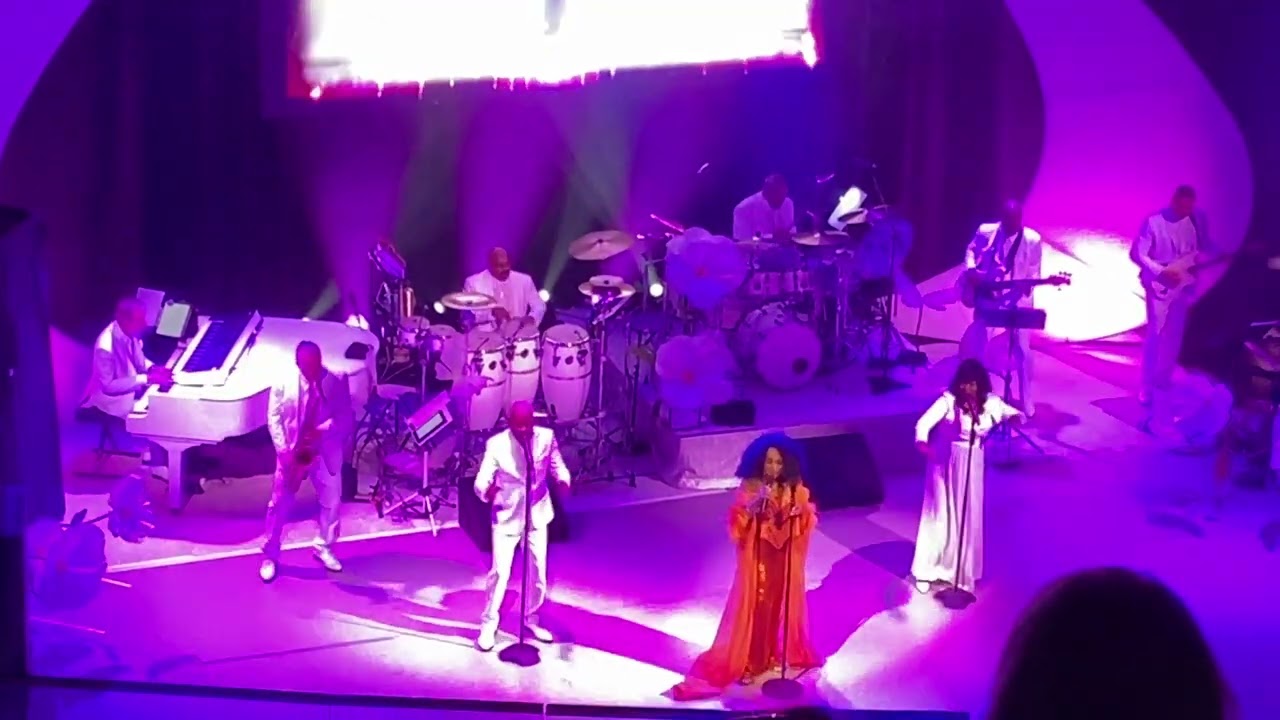 Diana Ross Love Hang Over Live 