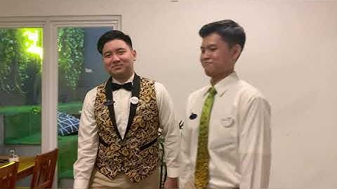 Welcoming and Seating Unrepeated Guest without Reservation - Zidane Syahputra