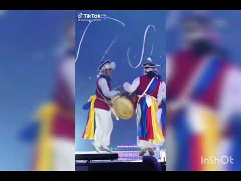 "LDOL" with BTS Tai while on stage