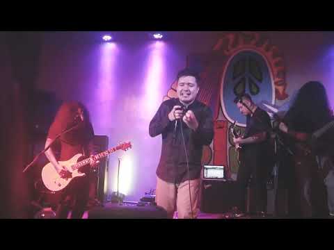Staying this way - Faspitch (Live at 70's Bistro)