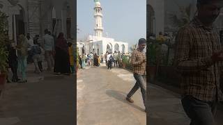 Umar Ki Juraat Pejao Kurban