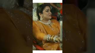 Amrapali Dubey Looks So Hot In Saree Amrapali