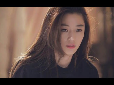 【全智贤】老娘走路自带风，岁月从不败美人
