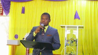 Pasteur Moise Mbiye - ELIYA - ADORATION (Lyric Parole) chords