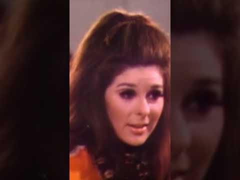 On this day in 1967, Bobbie Gentry’s “Ode to Billie Joe” hit No. 1! 🎶🏆 #shorts