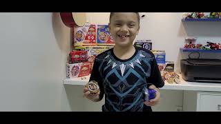 Abrindo Beyblade B-189 Guilty Longinus - Beyblade Burst