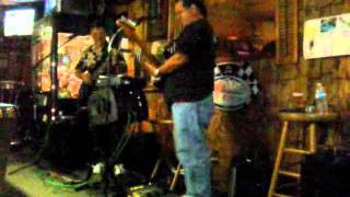 Chuck Thunderman and Chuck Leaves Jam out at Sunswept Inn