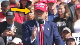 Trump's brain and mouth stop working, rally crowd goes silent