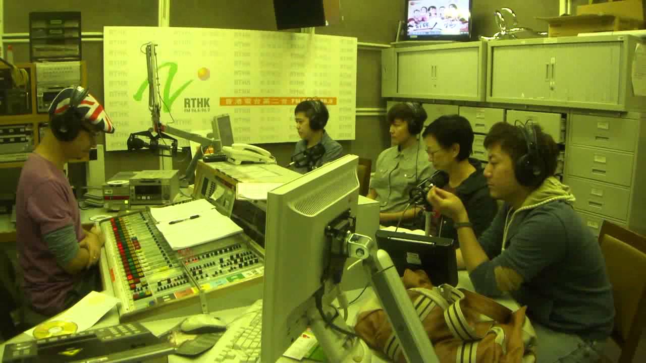 自己人：現場重溫何韻詩的出櫃宣言，何秀蘭邊聽邊流淚...