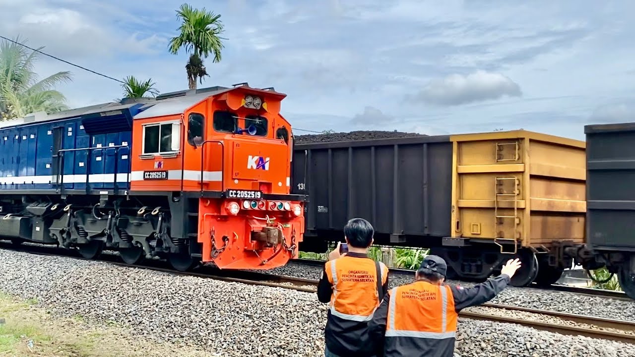 AKHIRNYA LOKOMOTIF CC 205 NEW GENERATION RESMI BEROPERASI SEMUA‼️