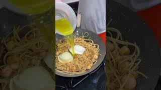 A truly luxurious seafood pasta fit for a person #seafood #pasta