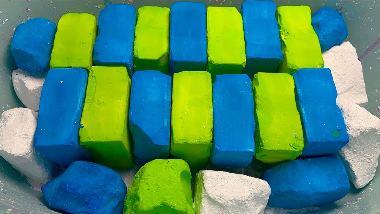 💚Green & 💙Blue 🌍Unpolished Chalk | Crunchy Texture | Satisfying Crushing Sounds | Relaxing ASMR