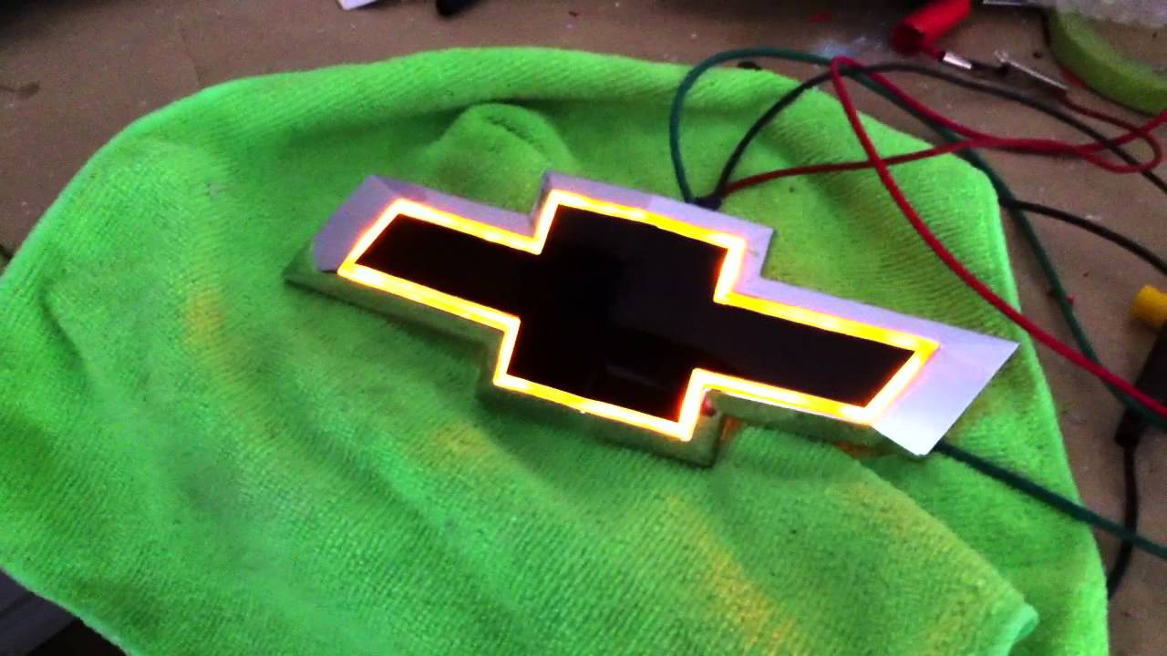 front lighted bowtie yellow lights.MOV YouTube