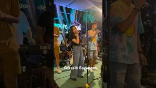 Tri Suaka - Kekasih Bayangan Tri Suaka - Kekasih Bayangan
