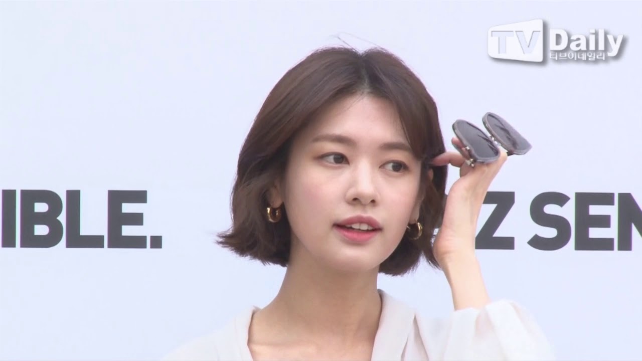 [TD영상] 정소민(Jung So Min) '시선 싹쓸이하는 비주얼' - YouTube