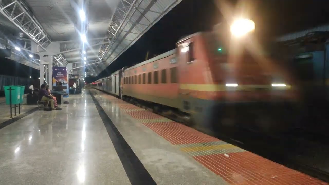 Hassan-Solapur Express skips Hindupur at MPS | INDIAN RAILWAYS