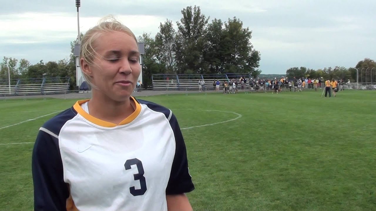 Ithaca College Women's Soccer – Sophomore Kelsey King