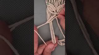 Square knot pattern Macrame home decor #macrame #wallhanging #diy #homedecor #knot #tutorial