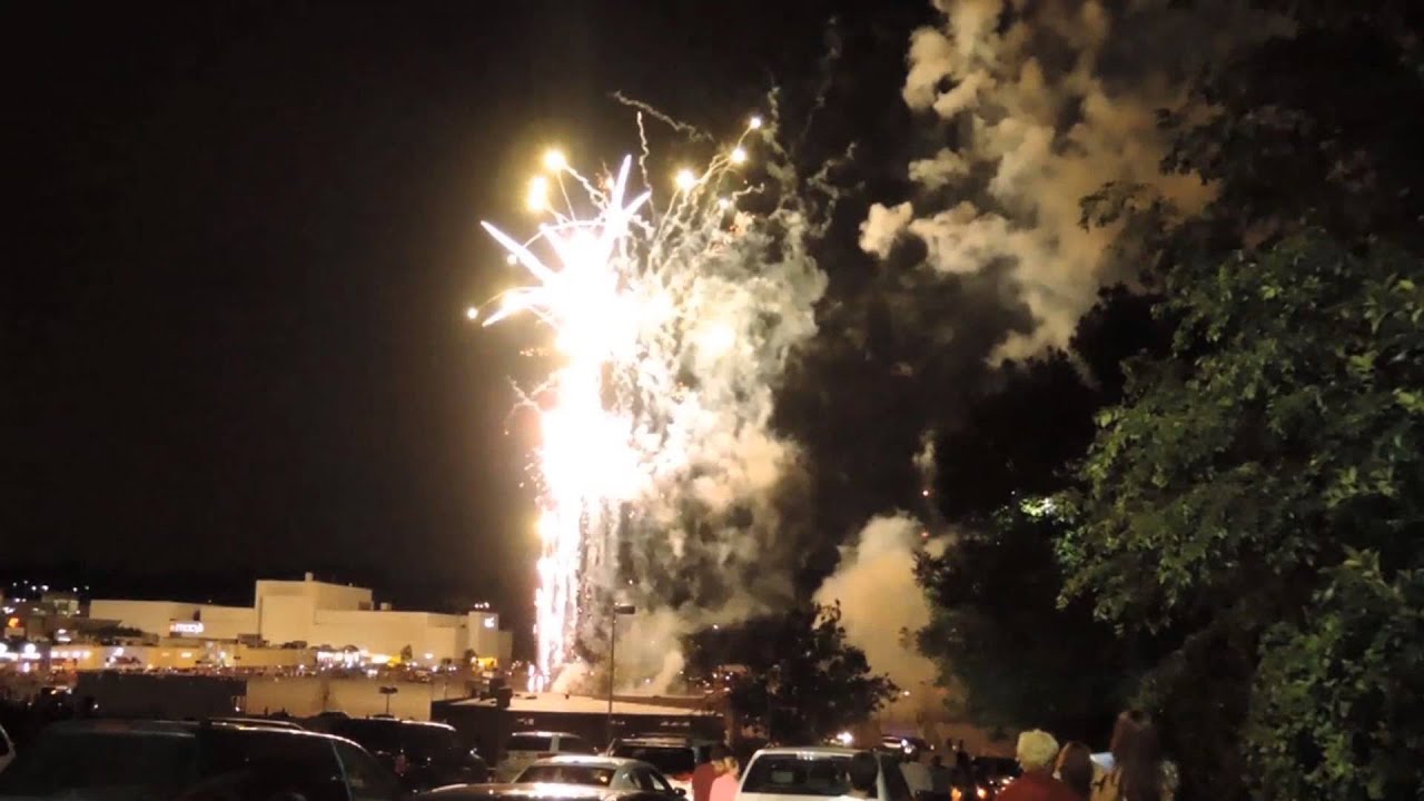 Fireworks at Cross County Shopping Center, July 12, 2014 YouTube