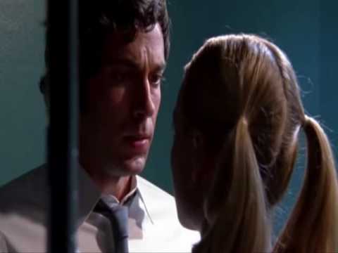 Chuck and Sarah 1x08 "In the Closet"
