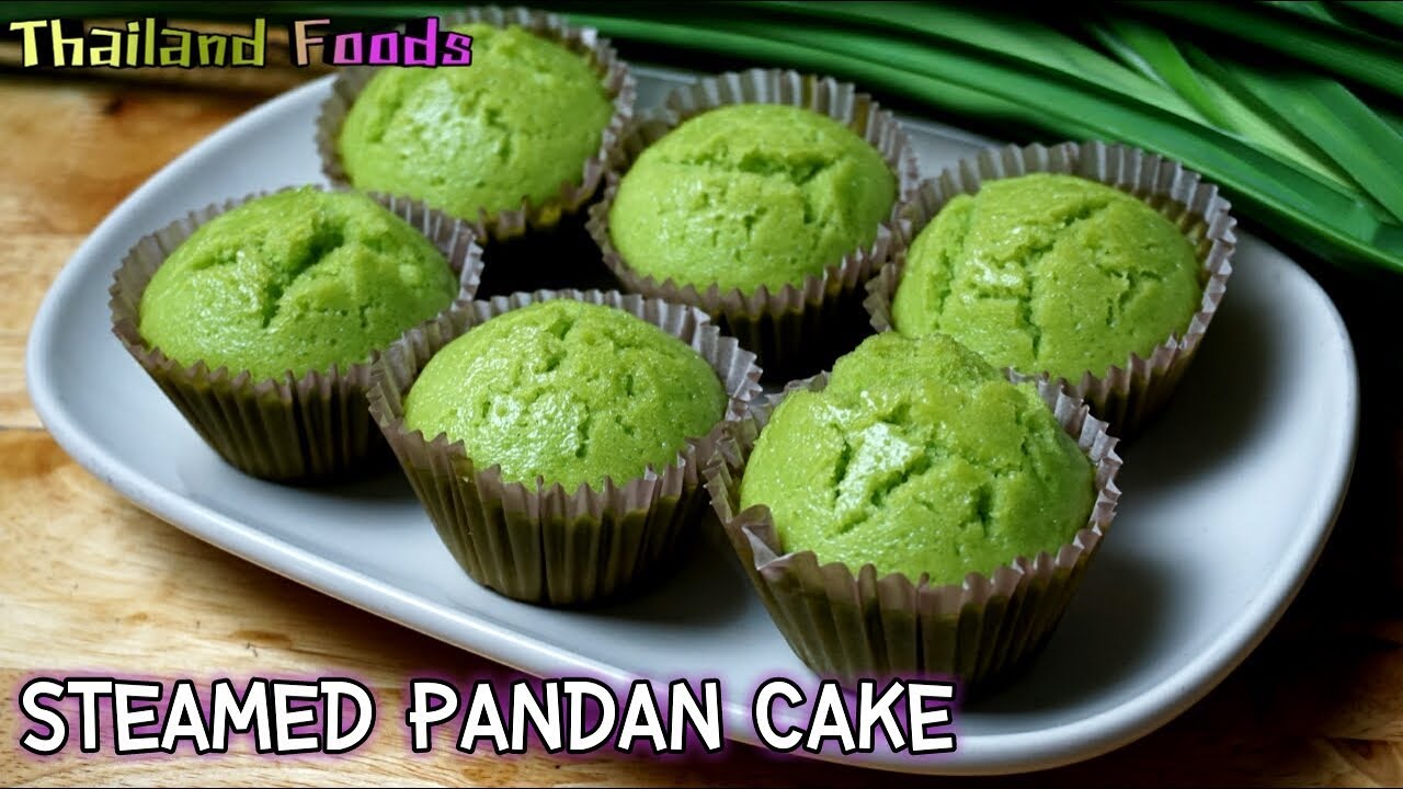 Pandan Coconut Mug Cake - Eatnik