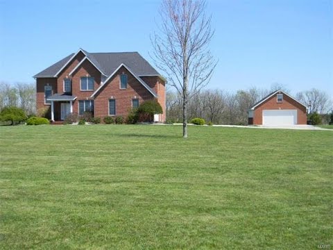2758 Water Lily Lane, Highland, IL home video tour