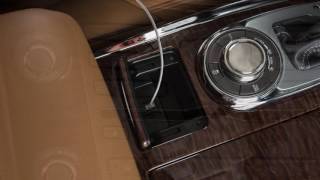 2017 Nissan Armada - USB/iPod® Interface