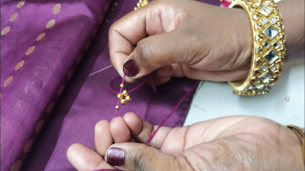 ఒక్క డిజైన్ తో ఎన్ని ఐడియా లో😯🤷 #sareetassels #sareekuchulu #palludesigns #newgranddesigns #smartart