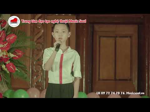 Video dạy hát cho bé tại hà nội - học viên Nguyễn tiến quang... - YouTube