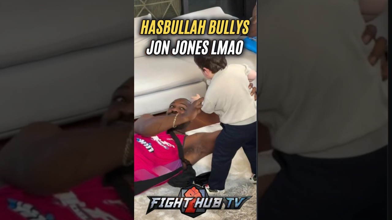 Хасбулла задирает Джона Джонса перед другими бойцами ММА 🤣