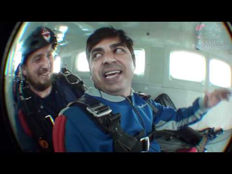 Ritesh Tiwari's Tandem skydive!