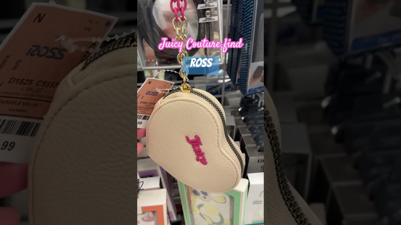 💖JUICY COUTURE 💖heart wristlet at Kapolei 
